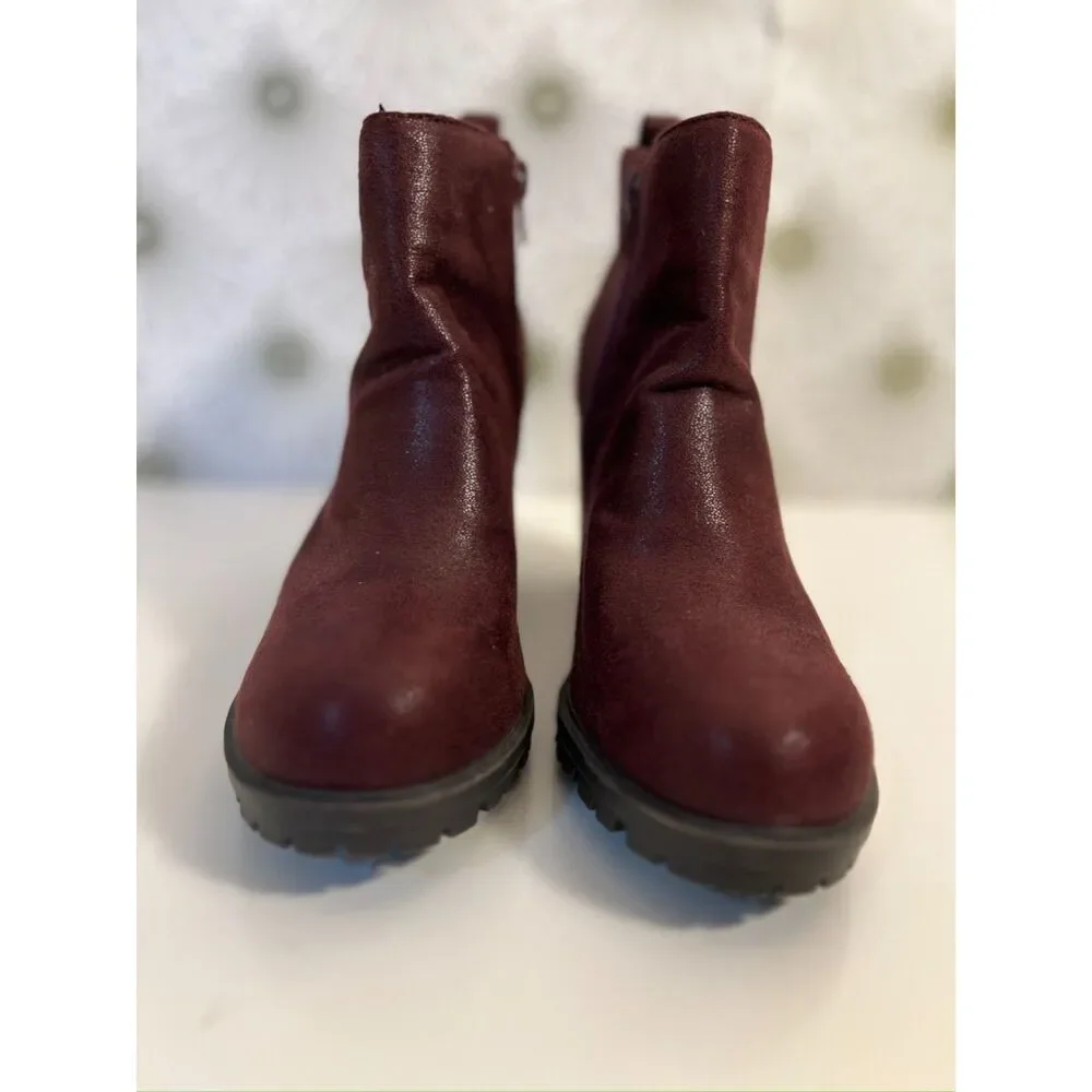 Call It Spring (ALDO) burgundy stacked heel ankle boots. Size 8.